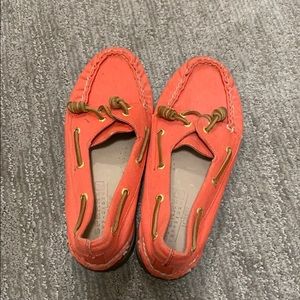 Sperry coral